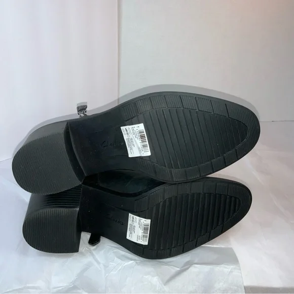 Clarks Linnae Way Black Ankle leather Boots Size 8.5
New without the box - Picture 10 of 16